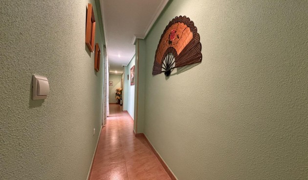 Brukt - Apartment -
Torrevieja - Playa de los Locos