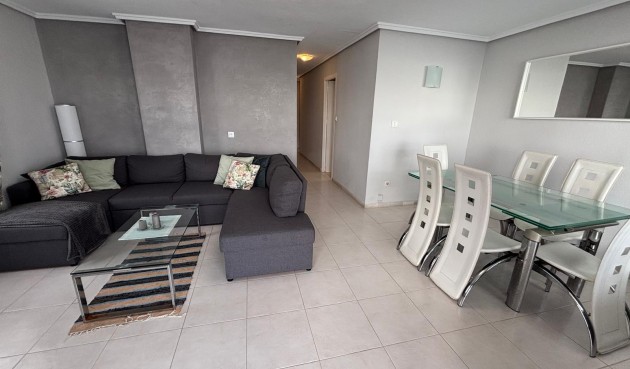 Brukt - Apartment -
Torrevieja - Playa De Los Naufragos