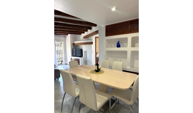 Brukt - Toppleilighet -
Torrevieja - Los Frutales