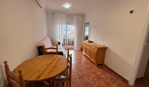 Brukt - Apartment -
Torrevieja - Playa del Cura