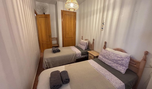 Brukt - Apartment -
Torrevieja - Playa de los Locos