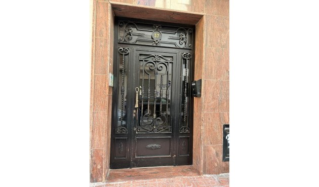 Återförsäljning - Apartment -
Torrevieja