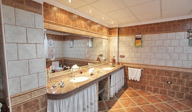 Brukt - Villa -
Formentera del Segura - Formentera De Segura