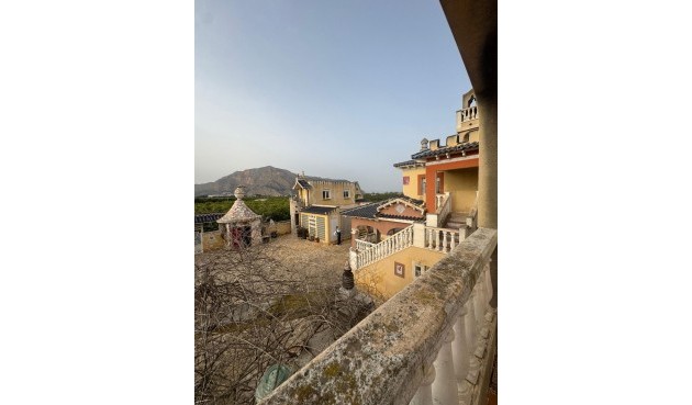 Brukt - Villa -
Orihuela - La Campaneta