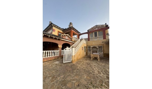 Brukt - Villa -
Orihuela - La Campaneta