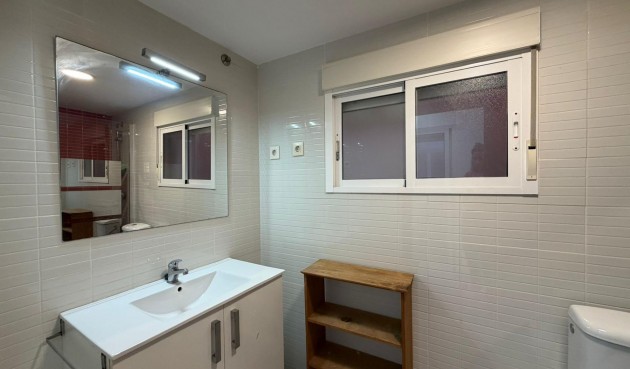 Brukt - Apartment -
Torrevieja - Playa de los Locos