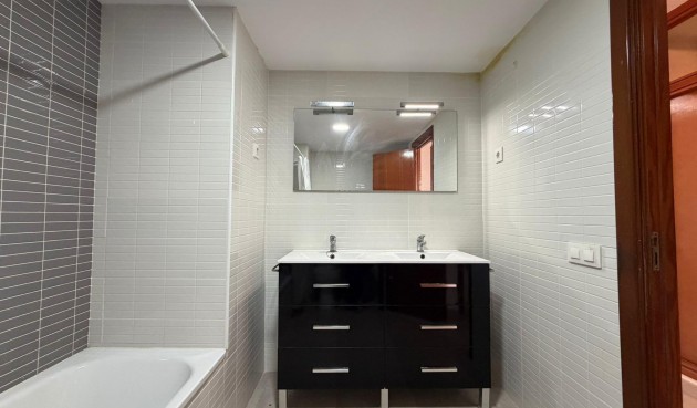 Brukt - Apartment -
Torrevieja - Playa de los Locos