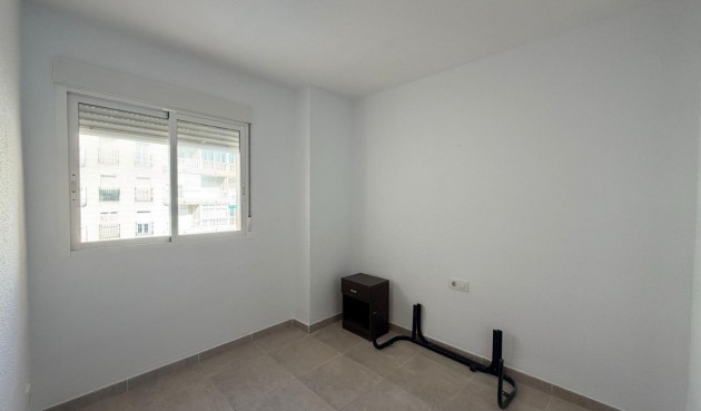 Brukt - Apartment -
Torrevieja - Playa de los Locos