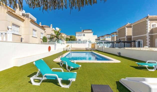 Reventa - Bungalow -
San Miguel de Salinas - Inland