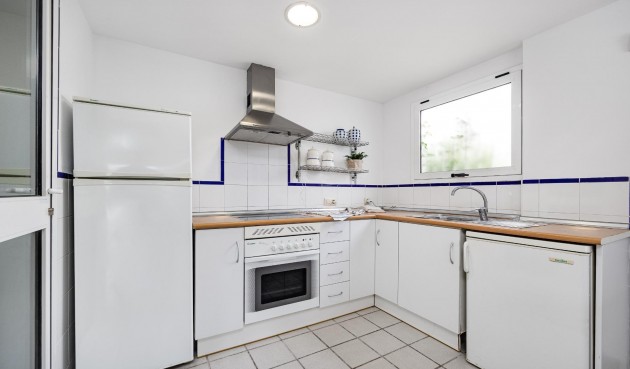 Återförsäljning - Apartment -
Orihuela Costa