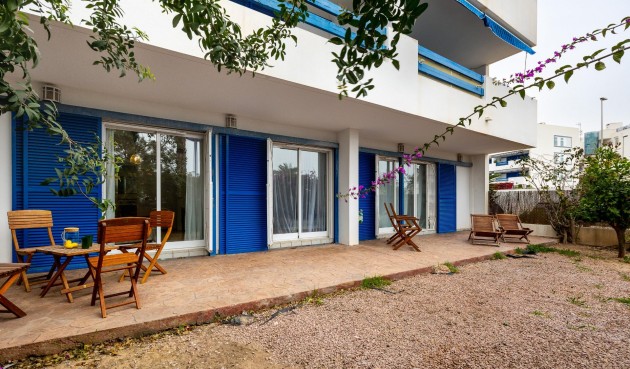 Återförsäljning - Apartment -
Orihuela Costa
