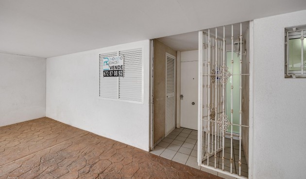 Återförsäljning - Apartment -
Orihuela Costa