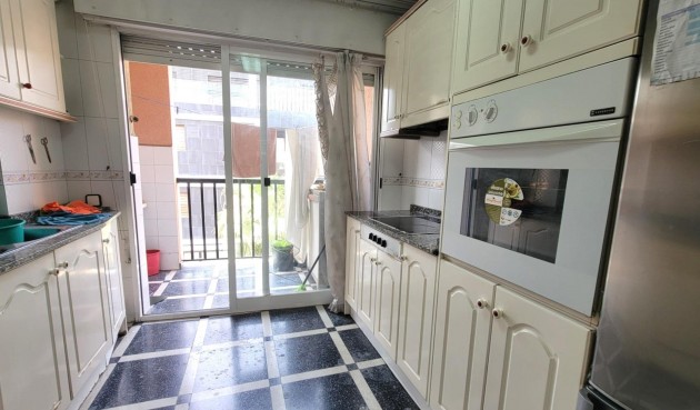 Brukt - Apartment -
Torrevieja - Centro