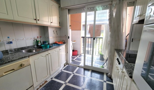 Brukt - Apartment -
Torrevieja - Centro