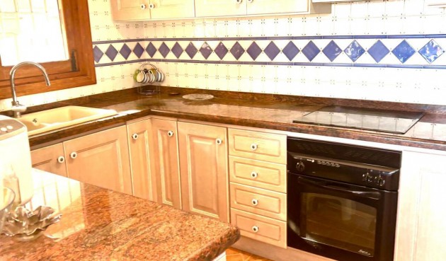 Brukt - Villa -
Jávea - Costa Blanca