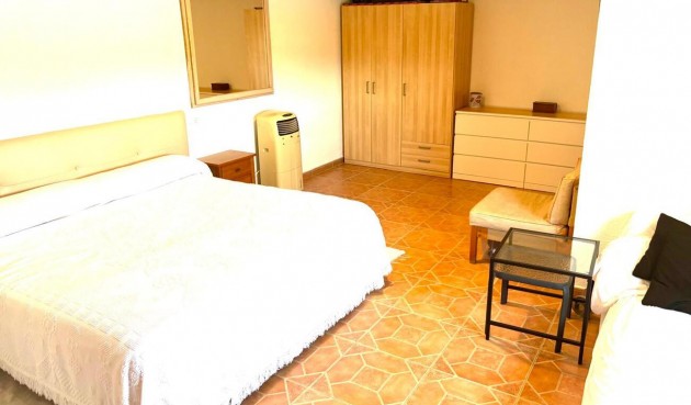 Brukt - Villa -
Jávea - Costa Blanca