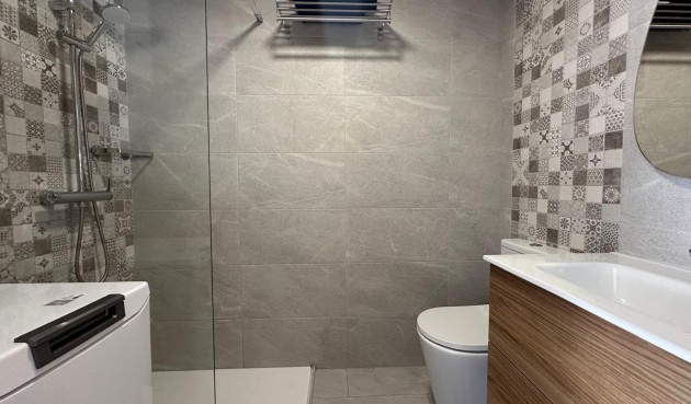 Brukt - Bungalow -
Torrevieja - Los Balcones