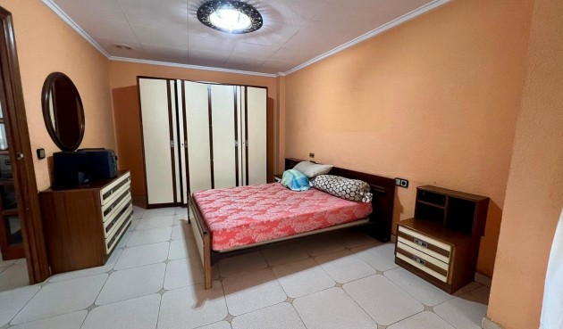 Brukt - Apartment -
Torrevieja - Centro