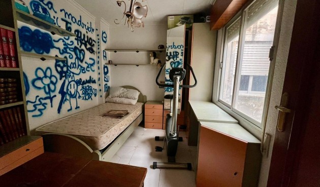 Brukt - Apartment -
Torrevieja - Centro