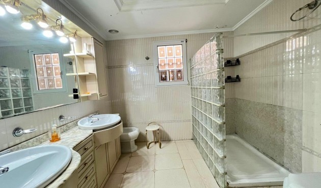 Brukt - Apartment -
Torrevieja - Centro