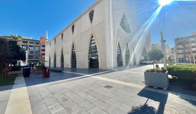 Brukt - Apartment -
Torrevieja - Centro