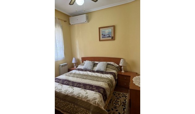 Brukt - Villa -
Playa Flamenca - Costa Blanca