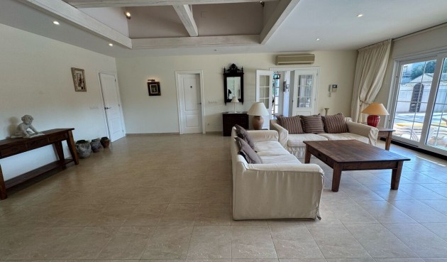 Brukt - Villa -
Playa Flamenca - Costa Blanca