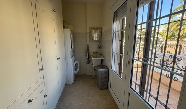 Brukt - Villa -
Playa Flamenca - Costa Blanca