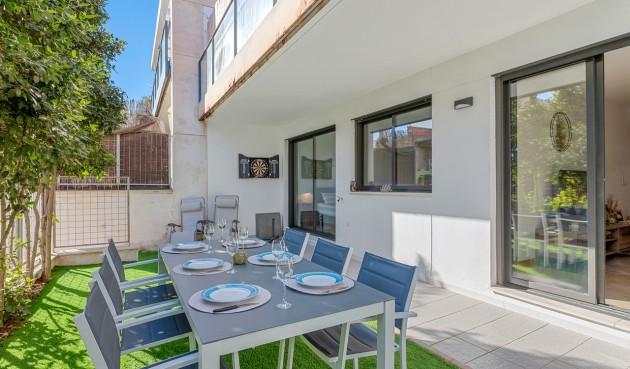 Brukt - Apartment -
Campoamor - Costa Blanca