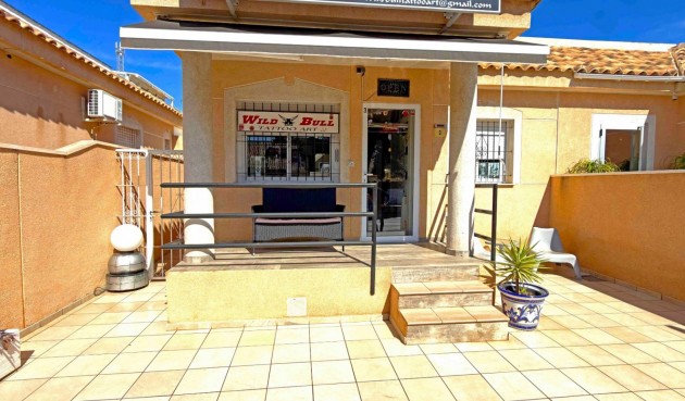 Brukt - Bungalow -
Orihuela Costa - Costa Blanca