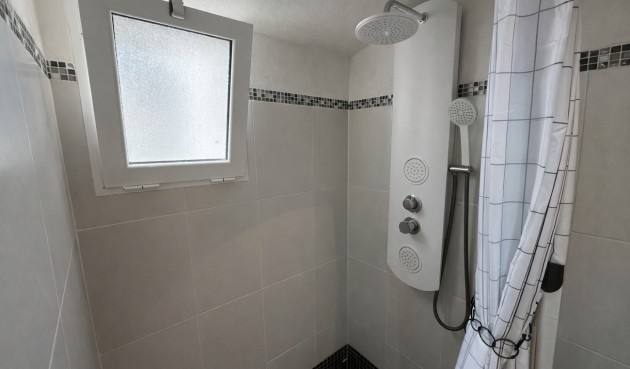 Brukt - Villa -
Castalla - Costa Blanca