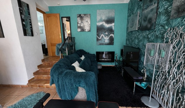 Brukt - Villa -
Castalla - Costa Blanca