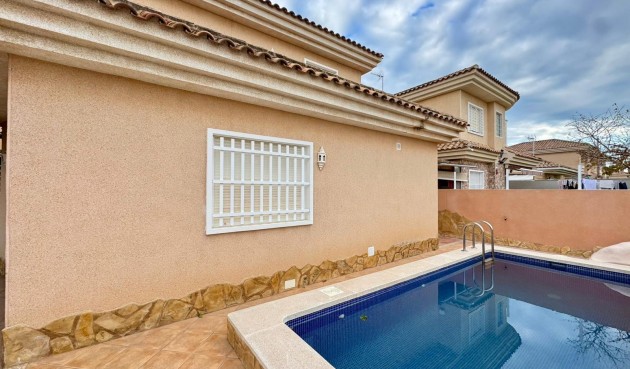 Brukt - Villa -
Torrevieja - Costa Blanca
