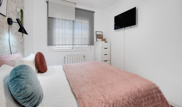 Reventa - Villa -
Los Montesinos - La Herrada