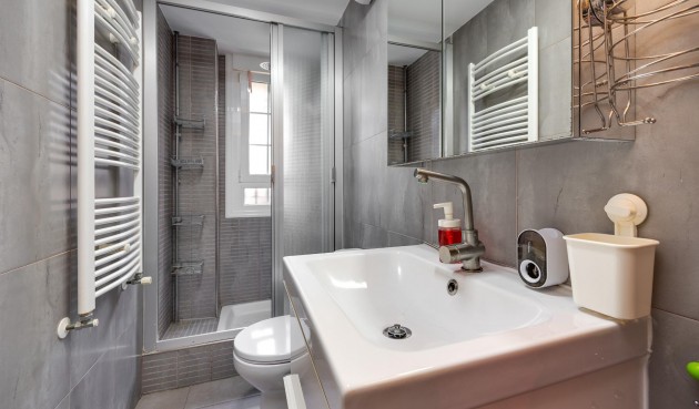 Reventa - Villa -
Los Montesinos - La Herrada