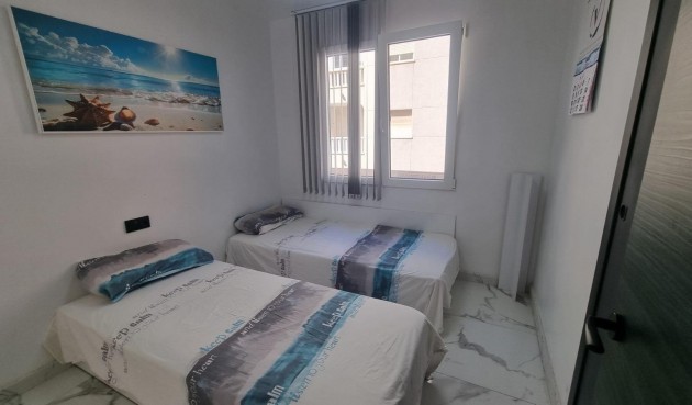 Brukt - Apartment -
Torrevieja - Acequion