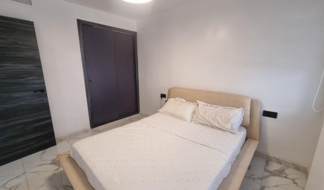 Brukt - Apartment -
Torrevieja - Acequion