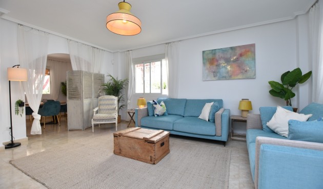 Brukt - Town House -
Ciudad Quesada - Costa Blanca