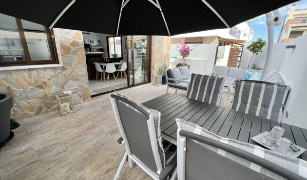 Brukt - Town House -
Cabo Roig - Costa Blanca