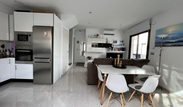 Brukt - Town House -
Cabo Roig - Costa Blanca