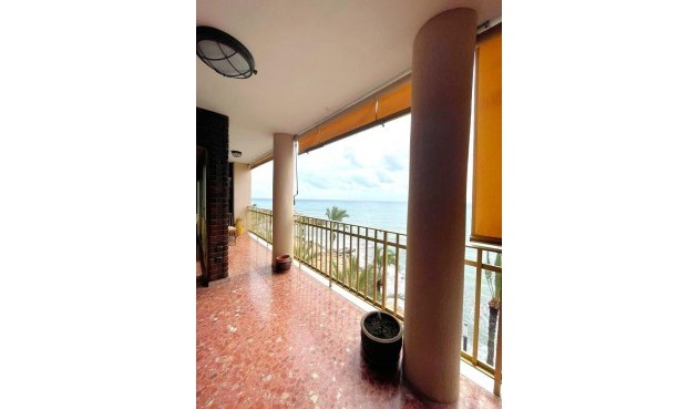 Brukt - Apartment -
Torrevieja - Estacion De Autobuses