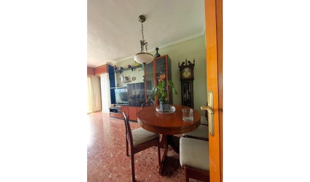 Brukt - Apartment -
Torrevieja - Estacion De Autobuses