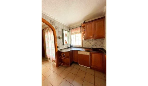 Brukt - Apartment -
Torrevieja - Estacion De Autobuses