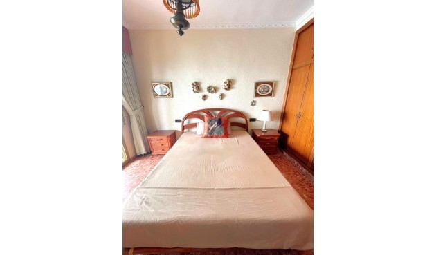 Brukt - Apartment -
Torrevieja - Estacion De Autobuses