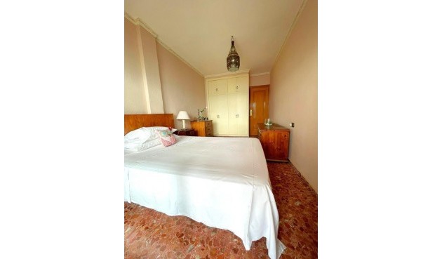 Brukt - Apartment -
Torrevieja - Estacion De Autobuses