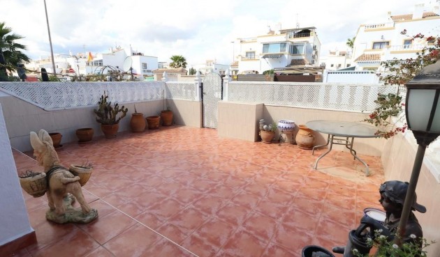 Resale - Bungalow -
Torrevieja - Costa Blanca