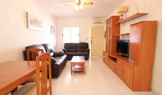 Resale - Bungalow -
Torrevieja - Costa Blanca