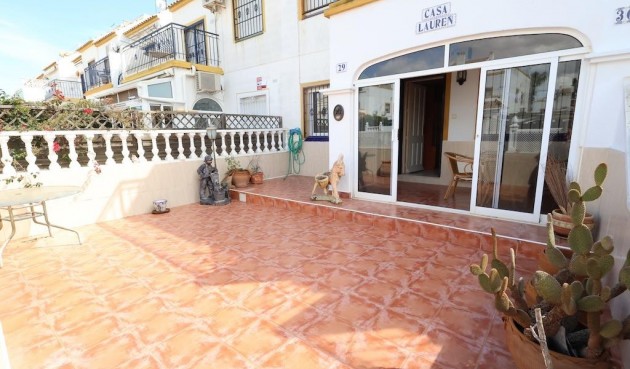 Resale - Bungalow -
Torrevieja - Costa Blanca