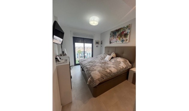 Reventa - Penthouse Penthouse -
Guardamar del Segura - El Raso