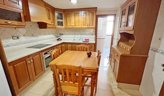 Återförsäljning - Apartment -
Rojales